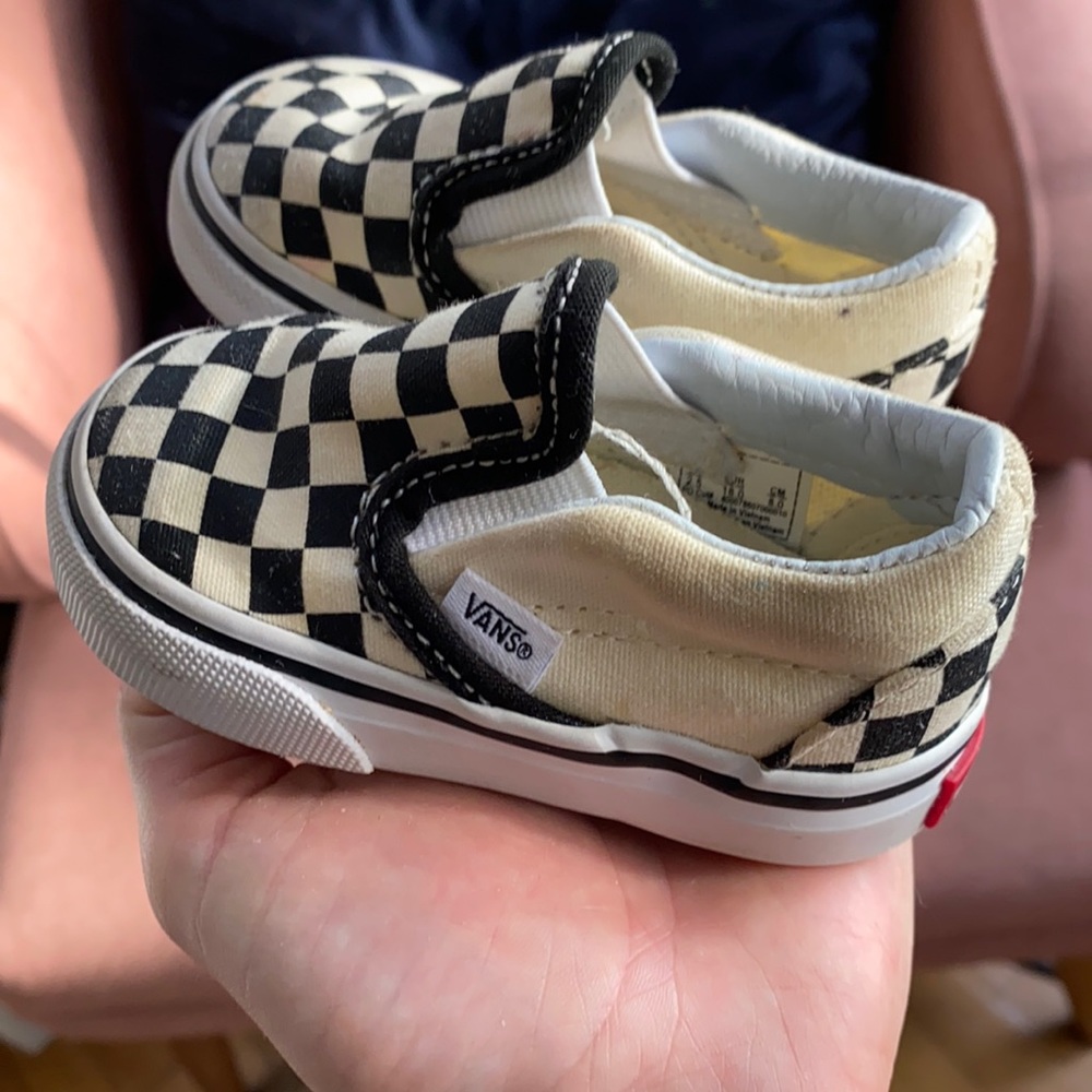 Baby checkered vans